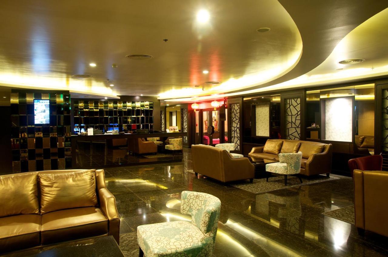 Jolly Suites&Spa Petkasem Ban Nong Khaem  Ngoại thất bức ảnh