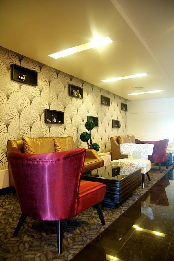 Jolly Suites&Spa Petkasem Ban Nong Khaem  Ngoại thất bức ảnh